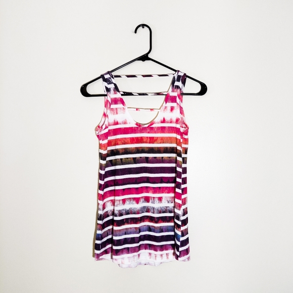 ⭐Vanity | Women's Striped Tank Rainbow - Picture 2 of 4